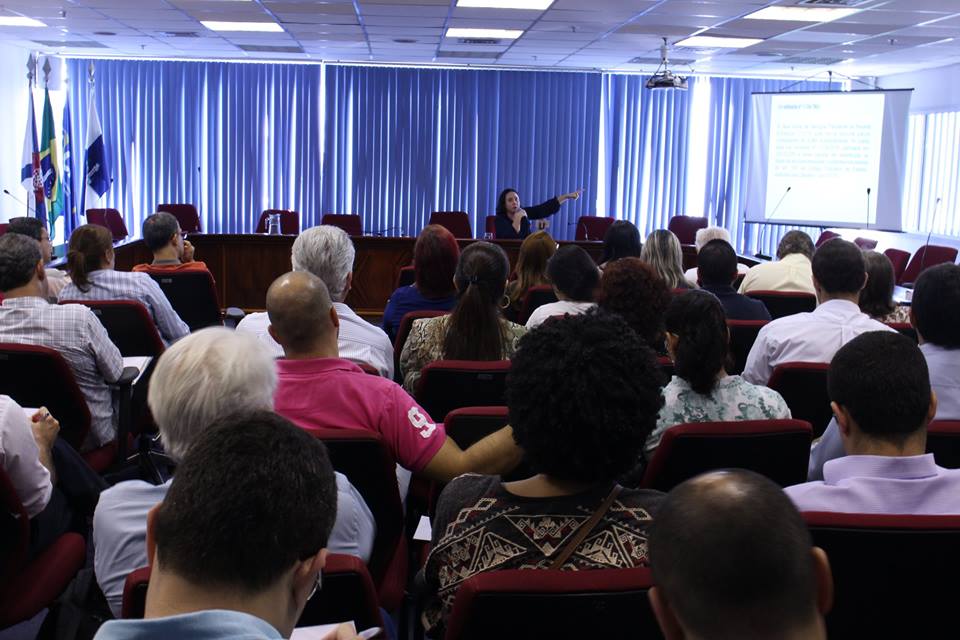 Palestra sobre a nova Taxa de Serviço Estadual para retificação extemporânea da GIA ICMS e SPED FISCAL NA OFICINA DO CRC RJ