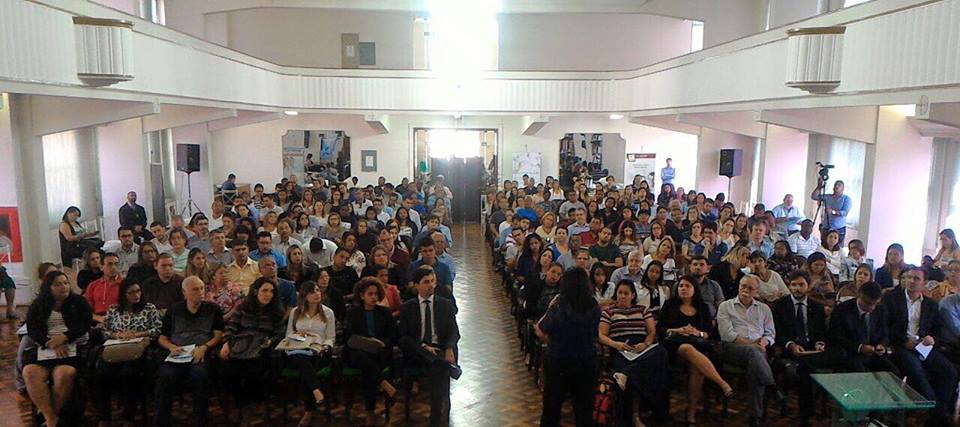 Palestra no auditório do SINDICONT- RIO